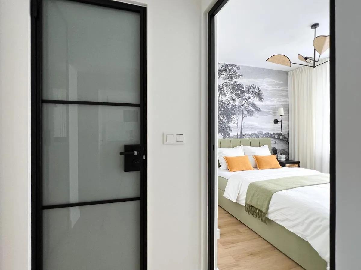 Gustowny Apartament Przy Metrze Warszawa Polska
